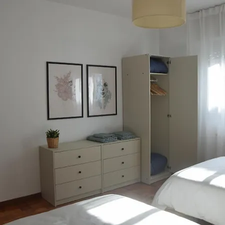 Сasa de vacaciones Casa En Chapela, Con Vistas A La Ría De Vigo