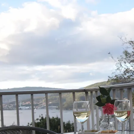 Casa En Chapela, Con Vistas A La Ria De Vigo