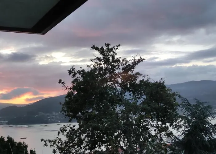 Casa En Chapela, Con Vistas A La Ria De Prázdninový dům Vigo