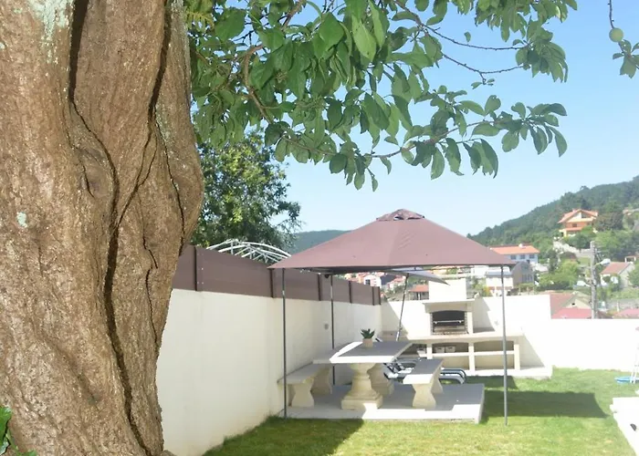 Prázdninový dům Casa En Chapela, Con Vistas A La Ria De Vigo